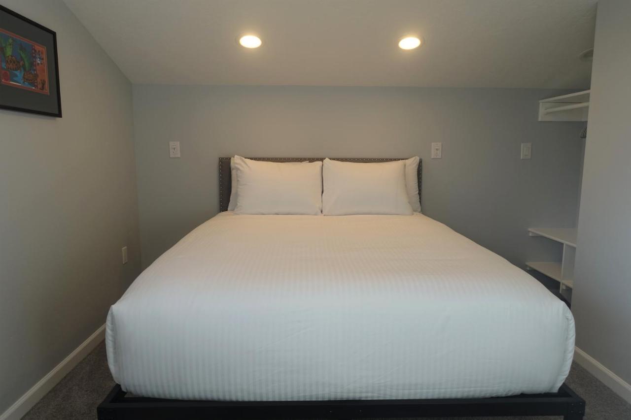 The Lilly Pad Brand New In Hyde Park! Pet Friendly, Fully Fenced Yard, Walking Distance To Hyde Park Shops, And Dining And Camel'S Back Park Appartement Boise Buitenkant foto